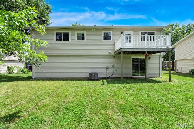 5817 Dove Meadow Court, Unincorporated, MO 63129