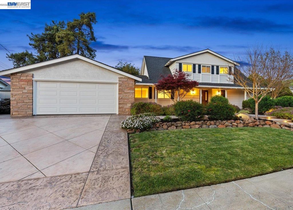 147 Winged Foot Pl, San Ramon, CA 94583