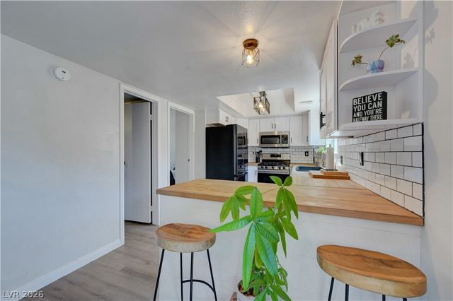 1909 Natalee Drive, Henderson, NV 89011