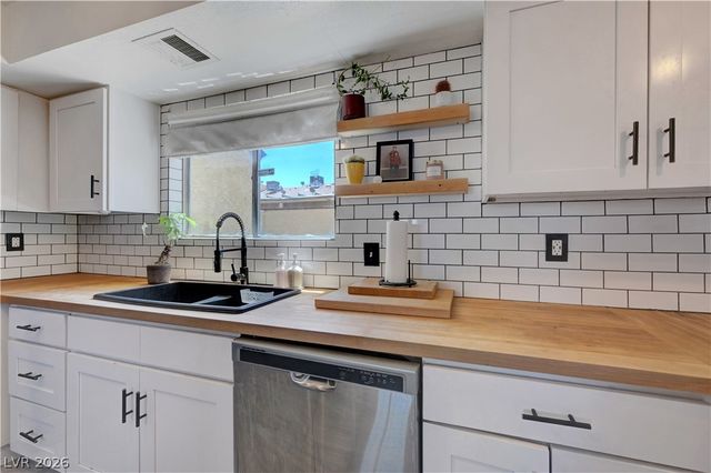 1909 Natalee Drive, Henderson, NV 89011