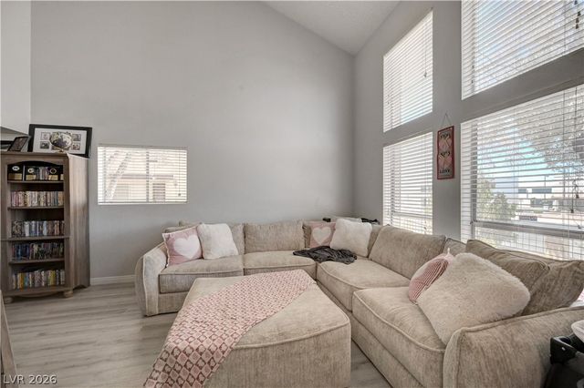1909 Natalee Drive, Henderson, NV 89011