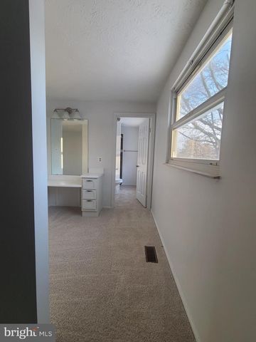 1802 RUSTIC HILL CT, Frederick, MD 21702