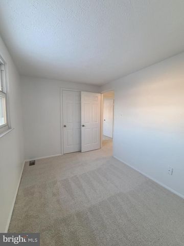 1802 RUSTIC HILL CT, Frederick, MD 21702