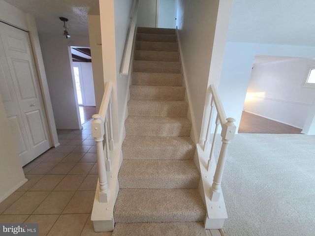 1802 RUSTIC HILL CT, Frederick, MD 21702