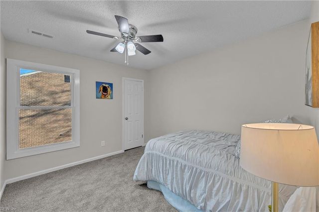 3217 Radcliffe LN, Chesapeake, VA 23321