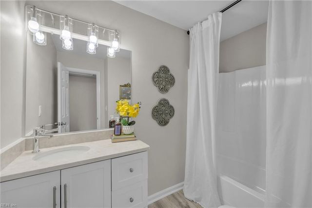 3217 Radcliffe LN, Chesapeake, VA 23321