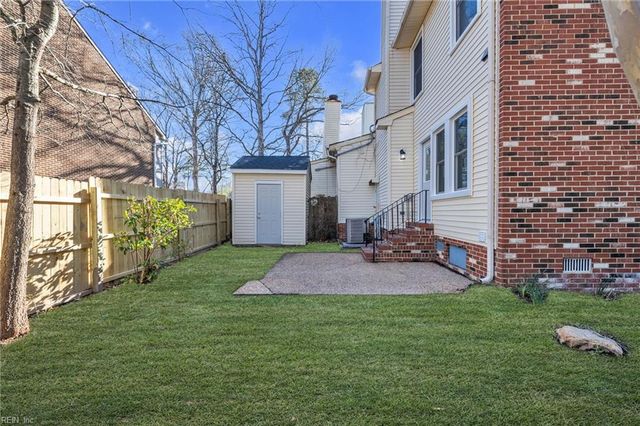 3217 Radcliffe LN, Chesapeake, VA 23321