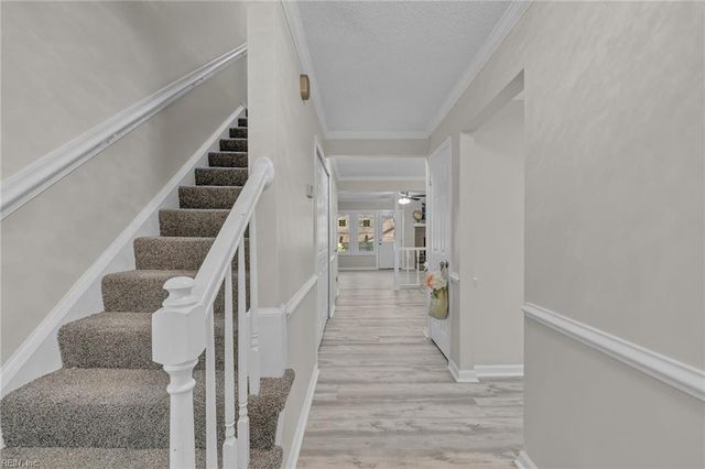 3217 Radcliffe LN, Chesapeake, VA 23321