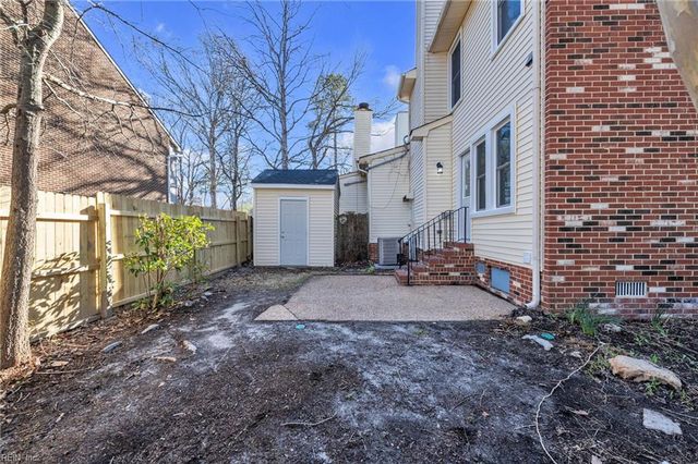 3217 Radcliffe LN, Chesapeake, VA 23321