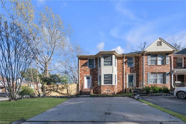 3217 Radcliffe LN, Chesapeake, VA 23321