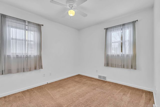 25183 Cole Street, Roseville, MI 48066