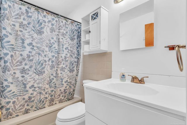 25183 Cole Street, Roseville, MI 48066