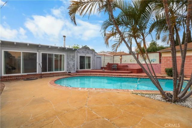 708 S Orange, Fullerton, CA 92833