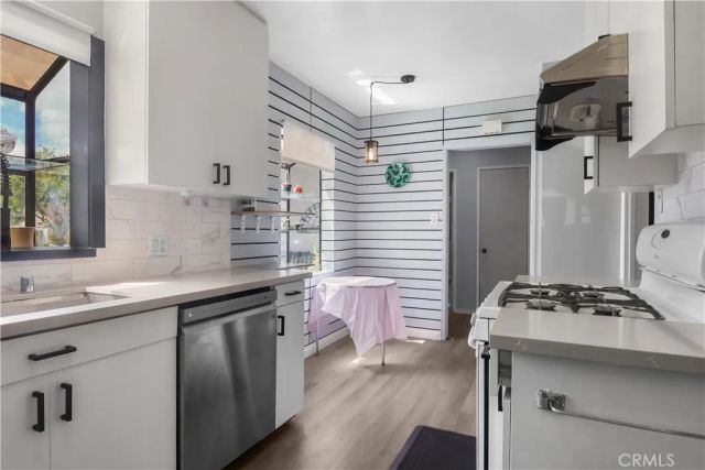 708 S Orange, Fullerton, CA 92833