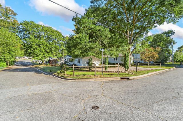 515 Willow Street, Lincolnton, NC 28092