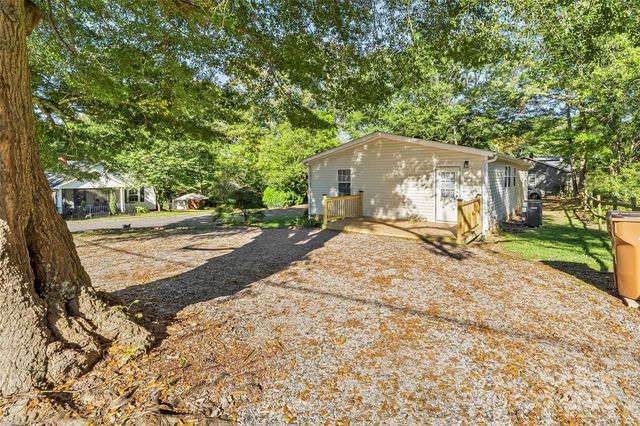 515 Willow Street, Lincolnton, NC 28092