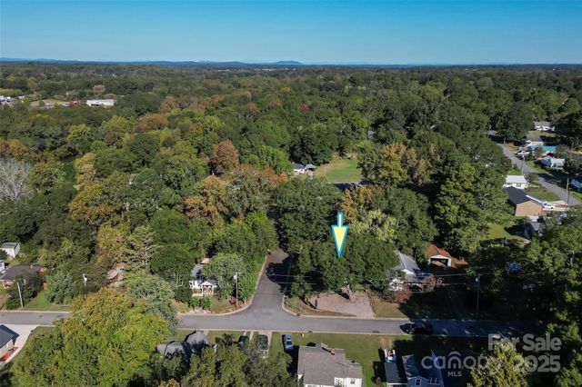 515 Willow Street, Lincolnton, NC 28092