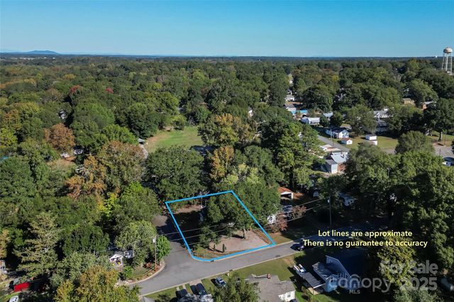 515 Willow Street, Lincolnton, NC 28092