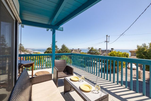 649 Bayview Drive, Aptos, CA 95003