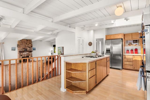 649 Bayview Drive, Aptos, CA 95003