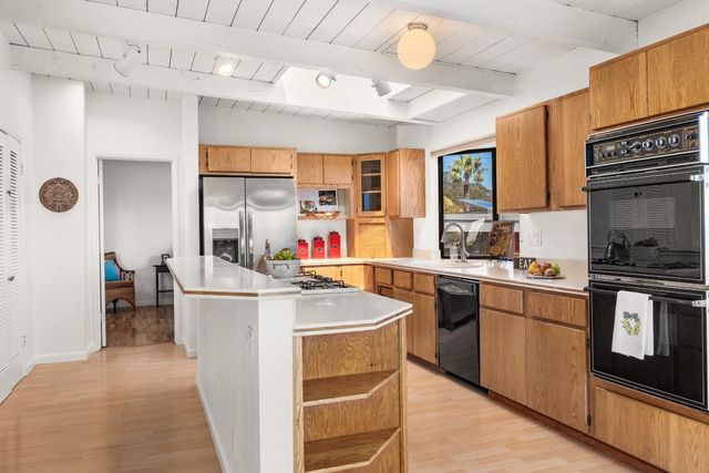649 Bayview Drive, Aptos, CA 95003