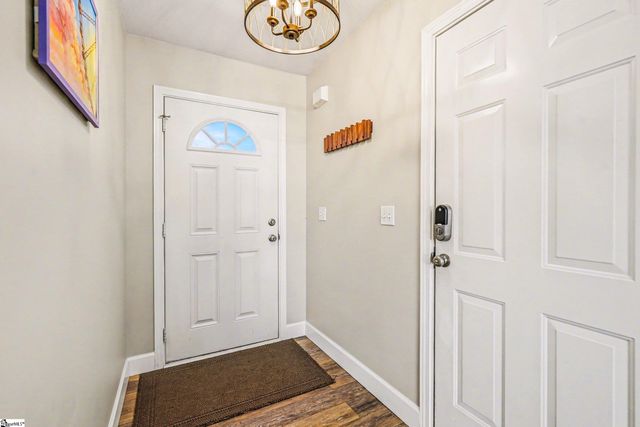 502 Pleasant Green Drive, Inman, SC 29349