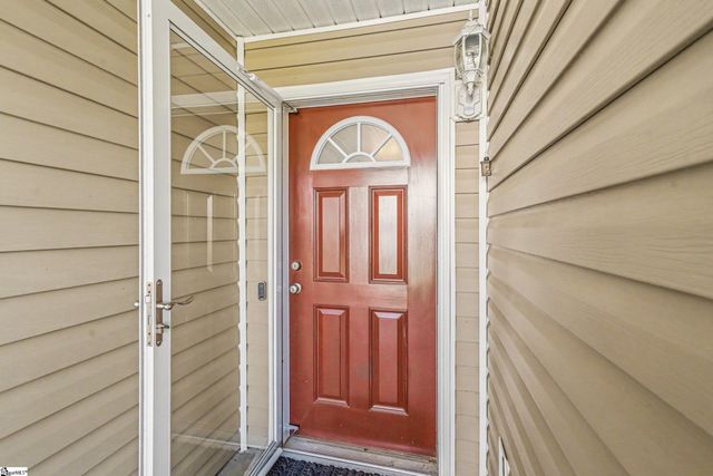 502 Pleasant Green Drive, Inman, SC 29349