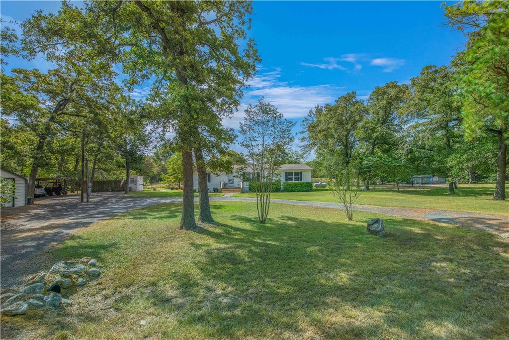 18546 County Road 4561, Normangee, TX 77871 — photo 2