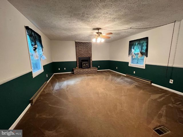 9809 PEPPERTREE RD, Spotsylvania, VA 22553