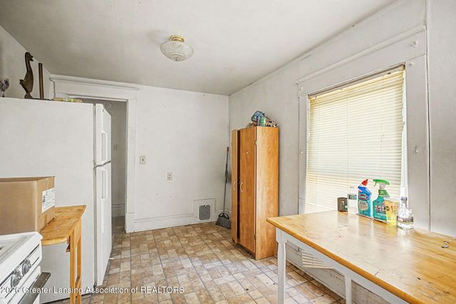 216 Reo Avenue 1,2,3, Lansing, MI 48910