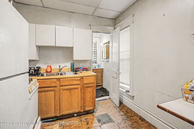 216 Reo Avenue 1,2,3, Lansing, MI 48910