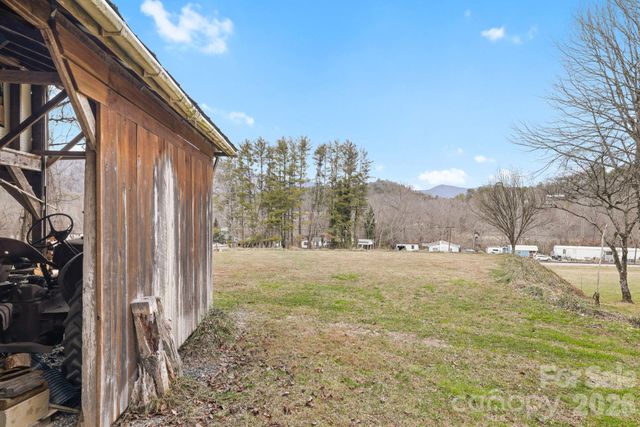 470 Ela Lane, Bryson City, NC 28713