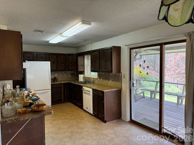 470 Ela Lane, Bryson City, NC 28713