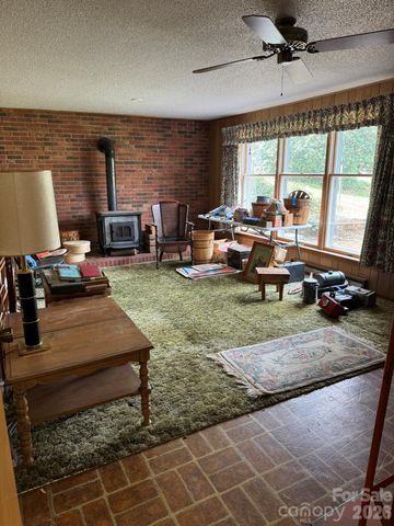 470 Ela Lane, Bryson City, NC 28713