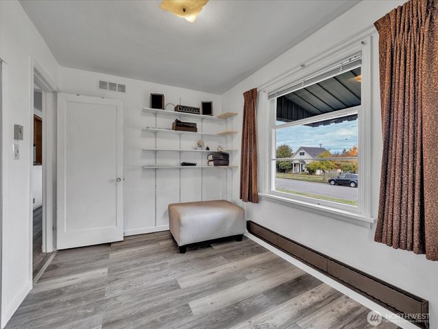 2426 Pine Street, Everett, WA 98201