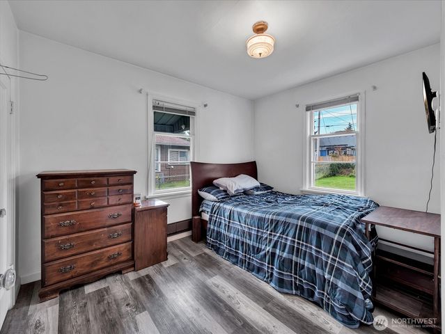 2426 Pine Street, Everett, WA 98201