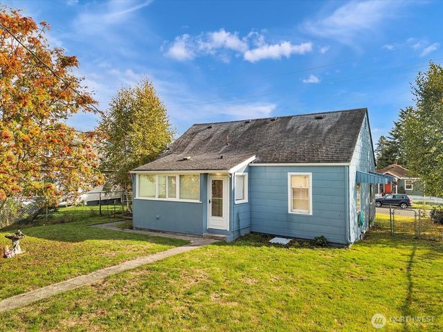 2426 Pine Street, Everett, WA 98201