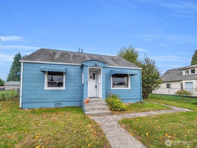 2426 Pine Street, Everett, WA 98201