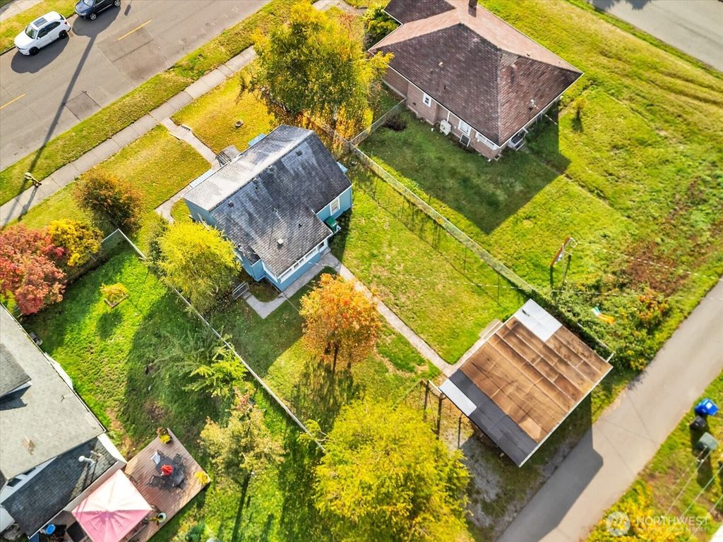 2426 Pine Street, Everett, WA 98201