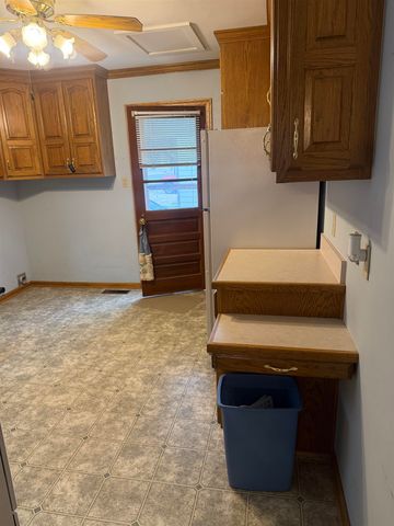 1409 W Cave Springs Ave, El Dorado, KS 67042