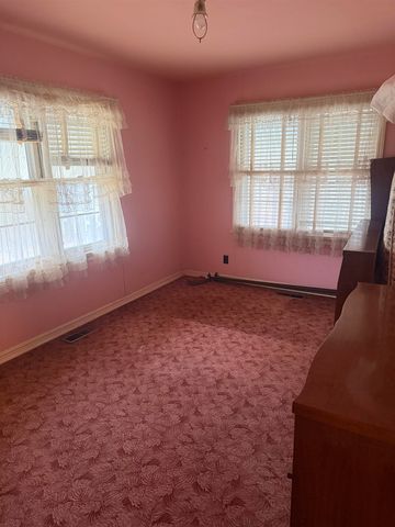 1409 W Cave Springs Ave, El Dorado, KS 67042