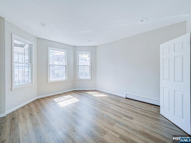 193 Clerk Street, Jersey City, NJ 07305