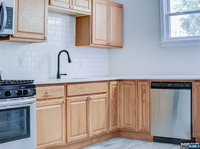 193 Clerk Street, Jersey City, NJ 07305
