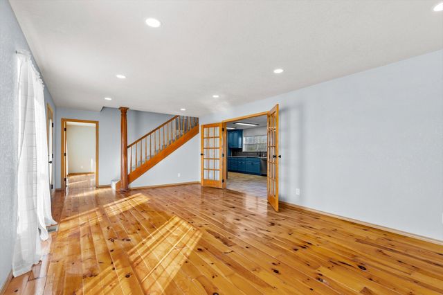 24668 St Highway U, Mansfield, MO 65704