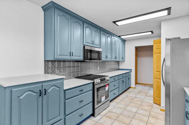 24668 St Highway U, Mansfield, MO 65704