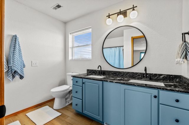 24668 St Highway U, Mansfield, MO 65704