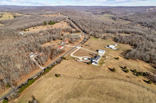 24668 St Highway U, Mansfield, MO 65704