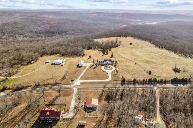 24668 St Highway U, Mansfield, MO 65704