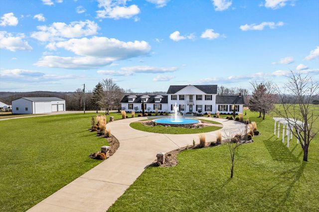 24668 St Highway U, Mansfield, MO 65704