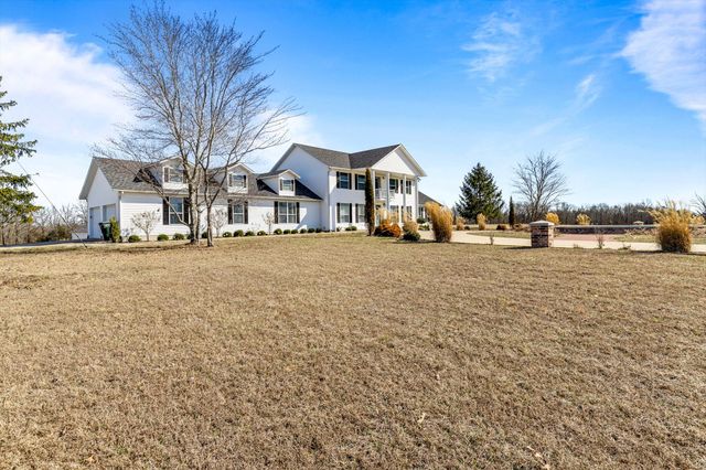 24668 St Highway U, Mansfield, MO 65704